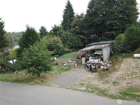 4646 SE Greenshores Port Orchard WA 98367