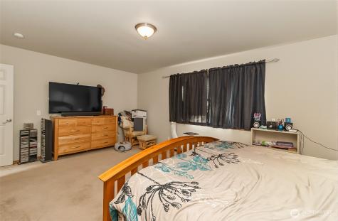 6822 38th Place NE Marysville WA 98270