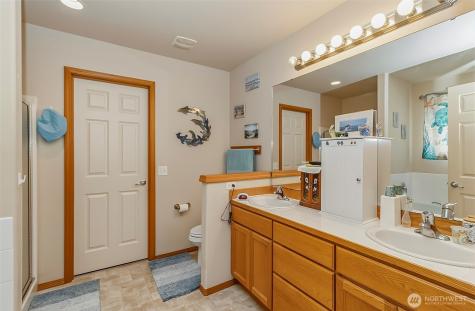 6822 38th Place NE Marysville WA 98270