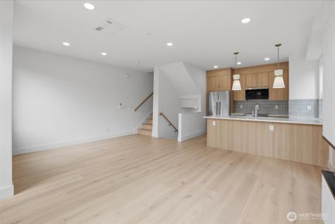 2014 Fairview Avenue E Seattle WA 98102