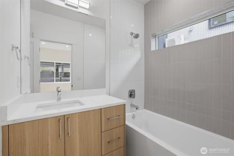 2014 Fairview Avenue E Seattle WA 98102