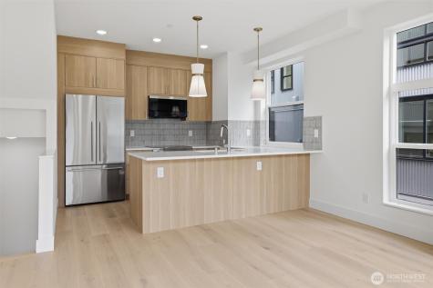 2014 Fairview Avenue E Seattle WA 98102