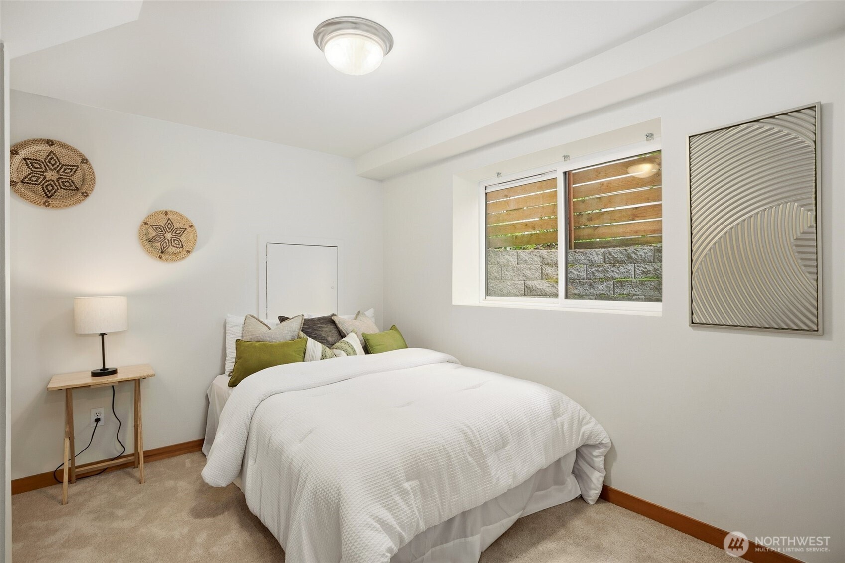 9243 35th Avenue SW Seattle WA 98126