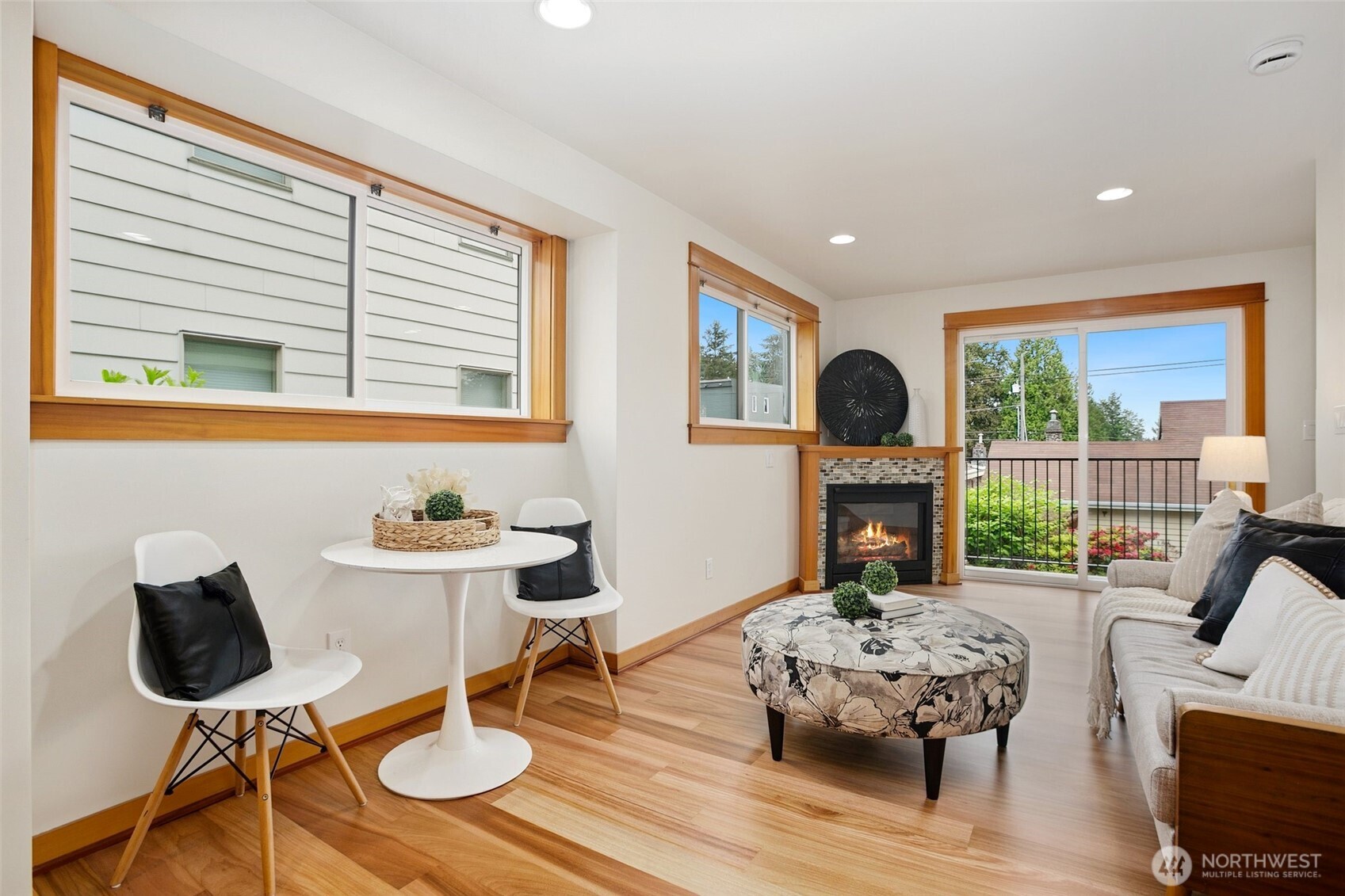 9243 35th Avenue SW Seattle WA 98126