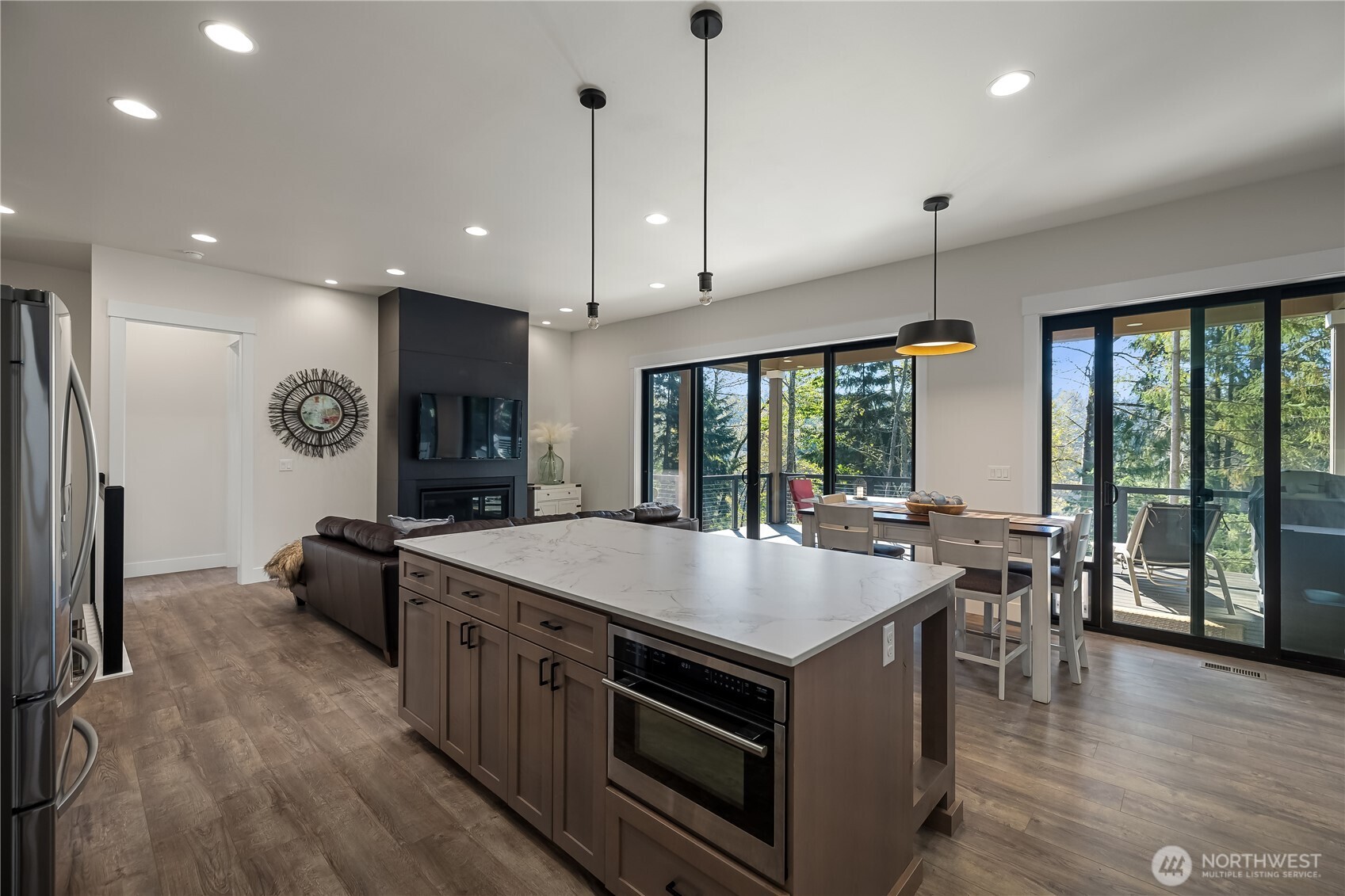 4804 W Tapps Drive E Lake Tapps WA 98391