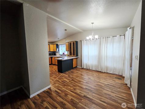 140 SE Fuchsia Avenue Shelton WA 98584