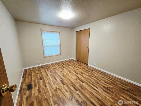 140 SE Fuchsia Avenue Shelton WA 98584
