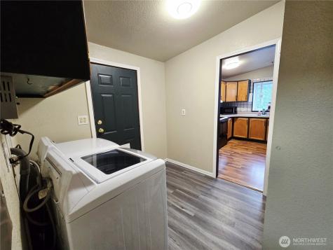 140 SE Fuchsia Avenue Shelton WA 98584