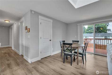 1939 E 66th Street Tacoma WA 98404