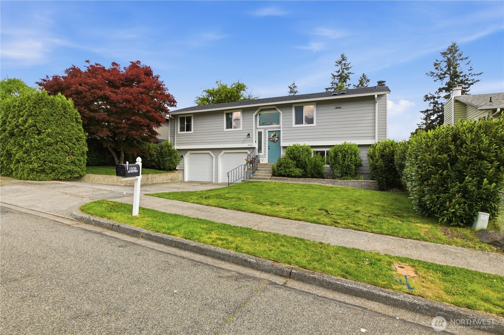 1939 E 66th Street Tacoma WA 98404