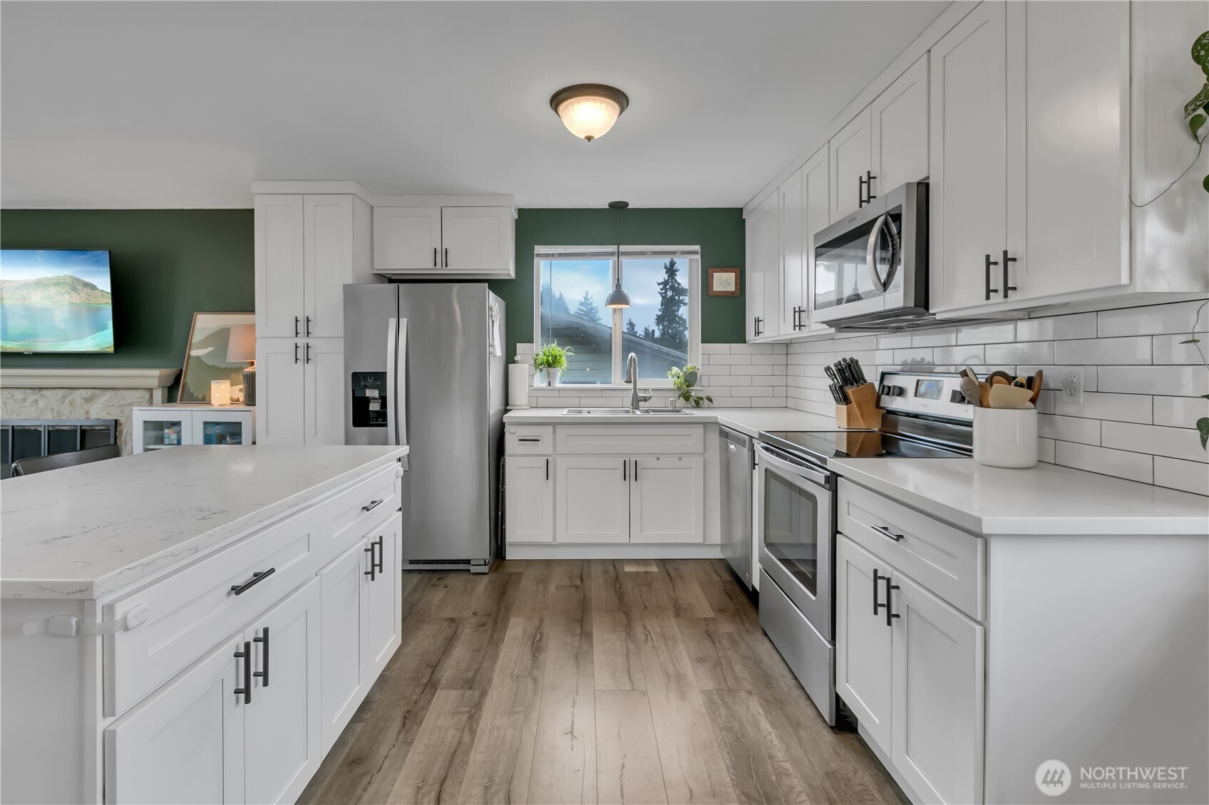 1939 E 66th Street Tacoma WA 98404