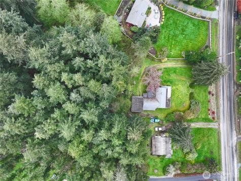 2712 North Bluff Road Greenbank WA 98253