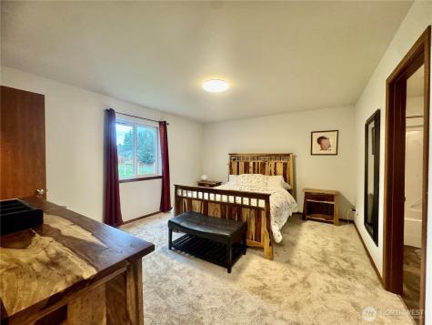 511 364 Street Ct S Roy WA 98580
