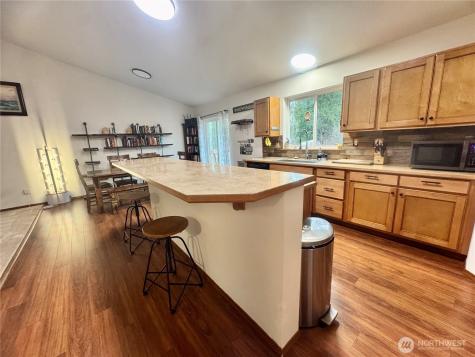 511 364 Street Ct S Roy WA 98580