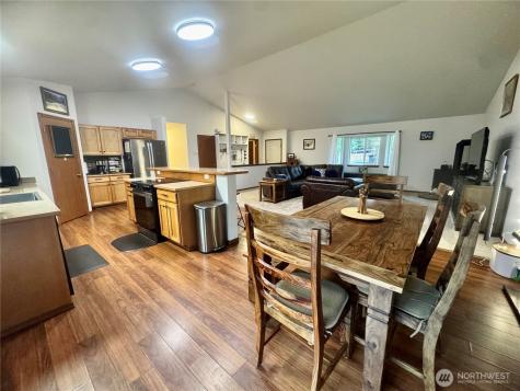 511 364 Street Ct S Roy WA 98580