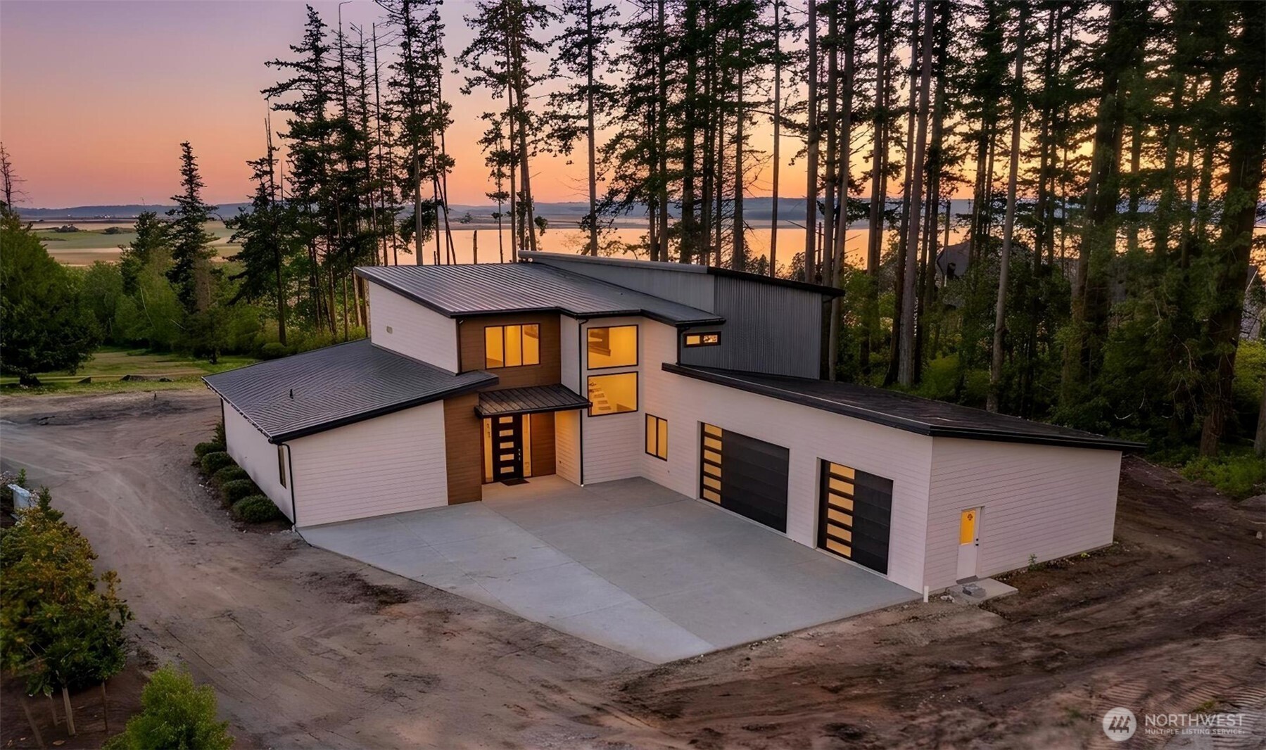 12915 Waterview Lane Mount Vernon WA 98273