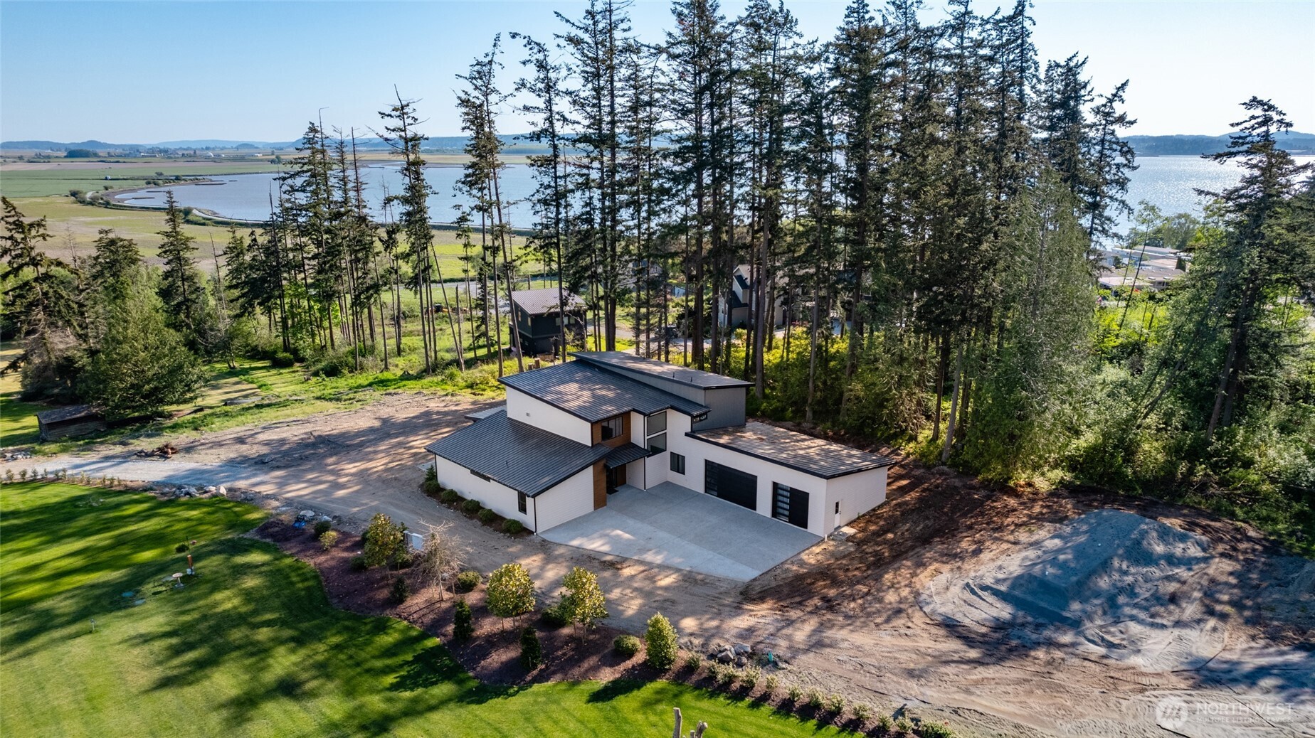 12915 Waterview Lane Mount Vernon WA 98273