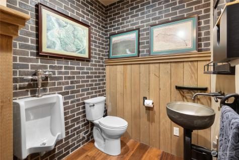 901 Iron Monarch Loop Cle Elum WA 98922