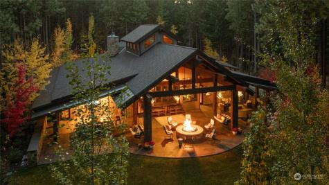 901 Iron Monarch Loop Cle Elum WA 98922