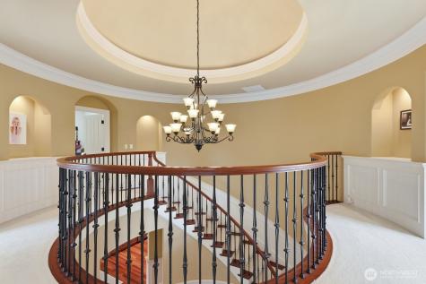 15923 163rd Avenue NE Woodinville WA 98072