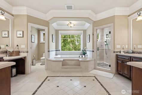 15923 163rd Avenue NE Woodinville WA 98072