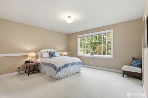 15923 163rd Avenue NE Woodinville WA 98072