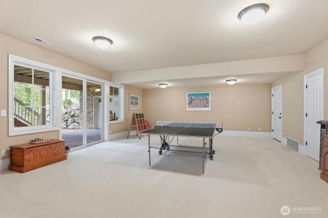 15923 163rd Avenue NE Woodinville WA 98072