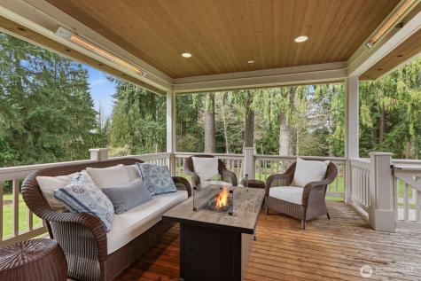 15923 163rd Avenue NE Woodinville WA 98072