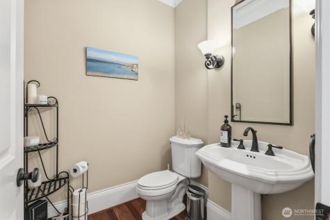15923 163rd Avenue NE Woodinville WA 98072