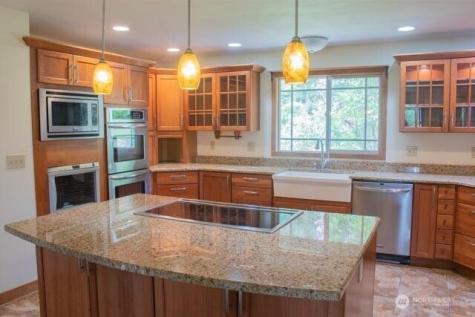 9844 173rd Avenue SW Rochester WA 98579