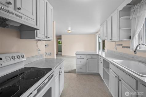 5727 N 13th Street Tacoma WA 98406
