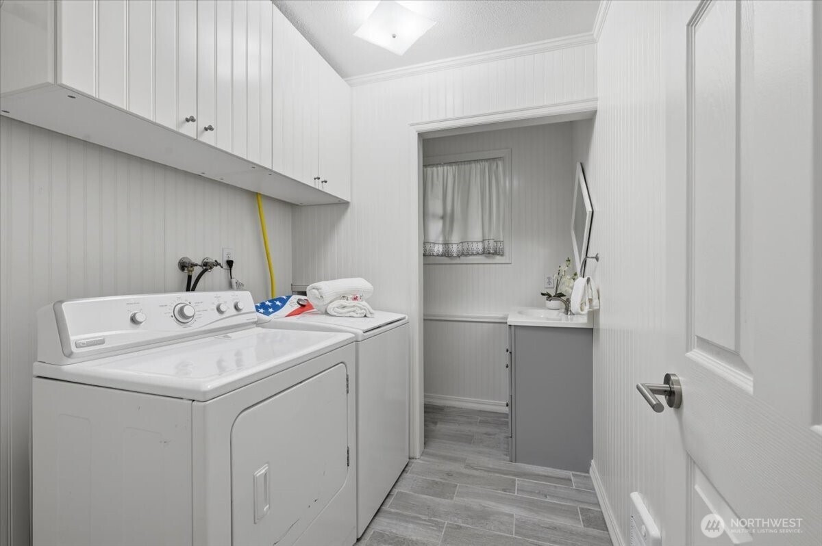 11314 E Ibberson Drive Everett WA 98208