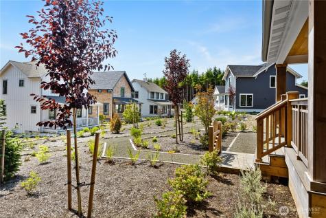 24 Switchback Lane Pacific Beach WA 98571