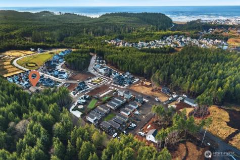 24 Switchback Lane Pacific Beach WA 98571