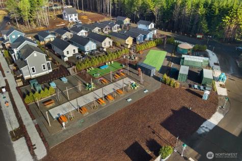 24 Switchback Lane Pacific Beach WA 98571