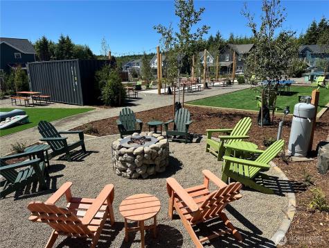 24 Switchback Lane Pacific Beach WA 98571