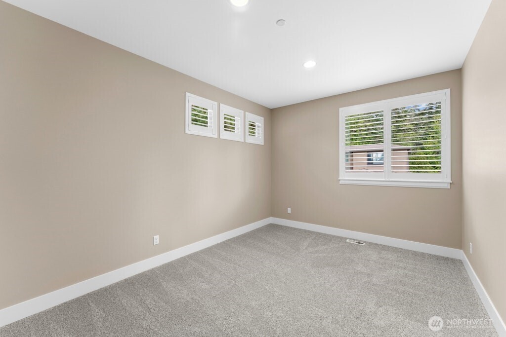 6578 Serenity Loop Gig Harbor WA 98335
