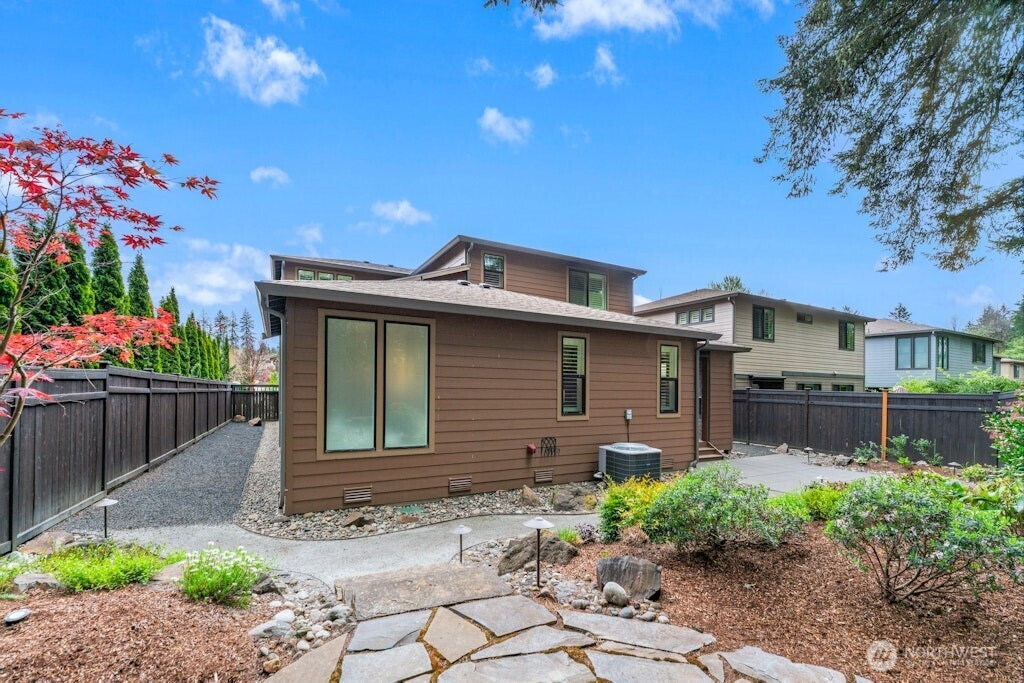 6578 Serenity Loop Gig Harbor WA 98335