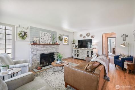 1022 22nd Avenue Longview WA 98632