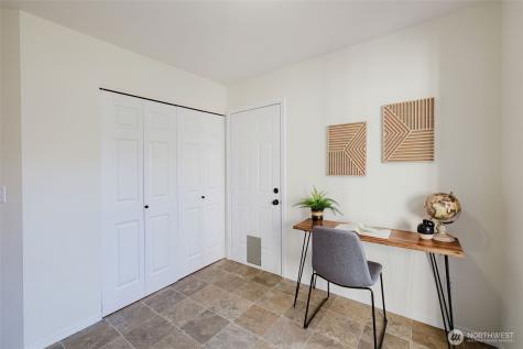 10898 Tulip Place NW Silverdale WA 98383