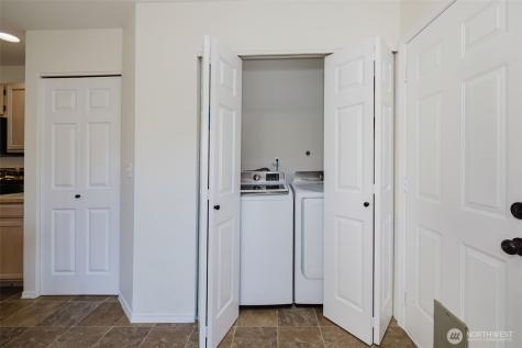 10898 Tulip Place NW Silverdale WA 98383