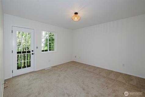 10898 Tulip Place NW Silverdale WA 98383
