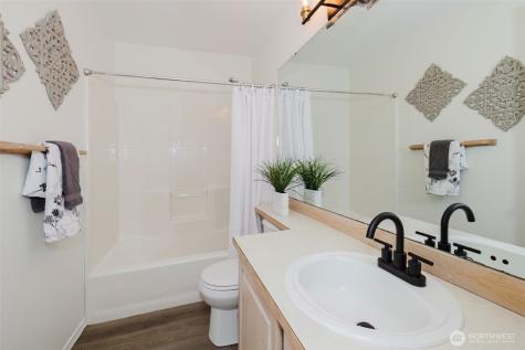 10898 Tulip Place NW Silverdale WA 98383