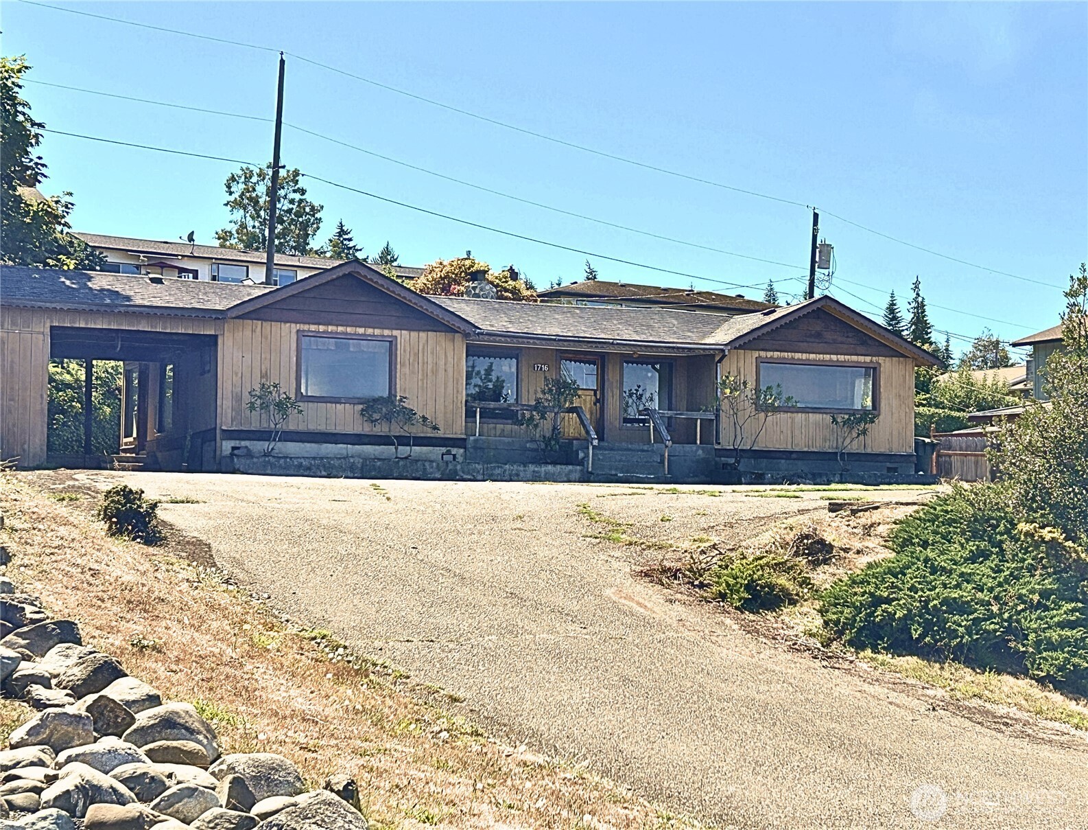 1716 Third Street Port Angeles WA 98362