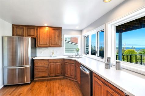 3521 Upland Avenue Everett WA 98203