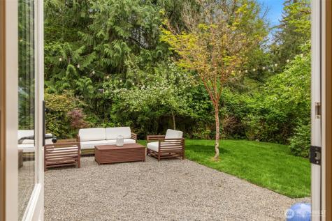 4080 Crystal Springs Drive NE Bainbridge Island WA 98110