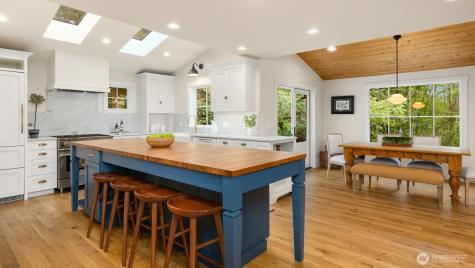 4080 Crystal Springs Drive NE Bainbridge Island WA 98110