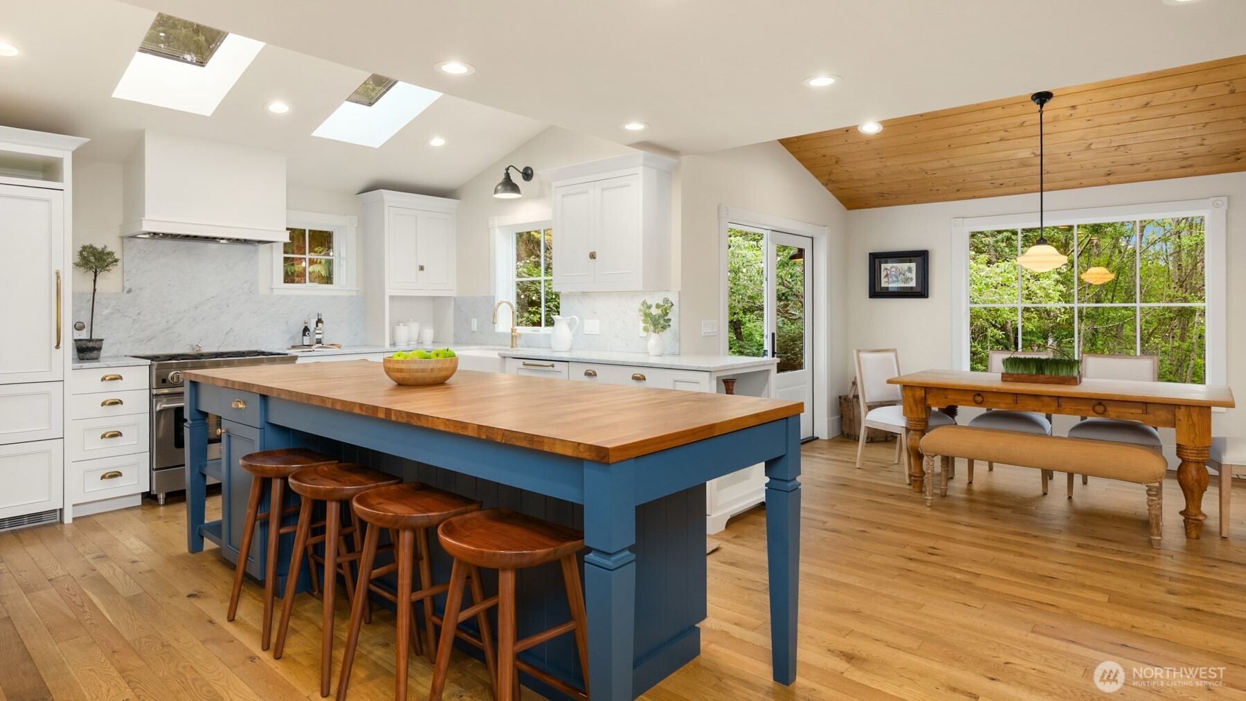 4080 Crystal Springs Drive NE Bainbridge Island WA 98110