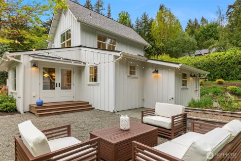 4080 Crystal Springs Drive NE Bainbridge Island WA 98110