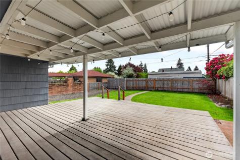 4546 6th Avenue Tacoma WA 98406